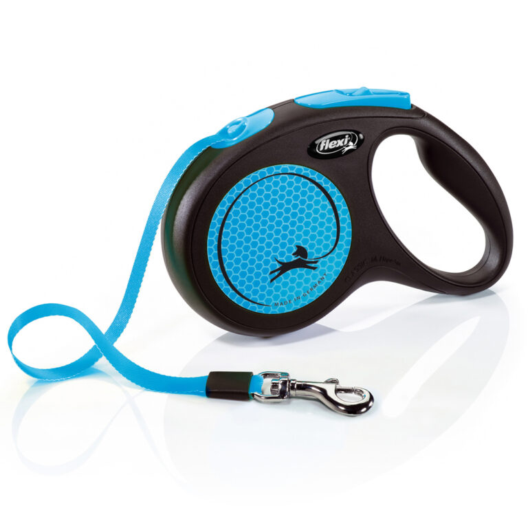Рулетка для собак Flexi Neon New M (до 25кг) лента 5м, светоотражающая, голубой неон — цена и наличие Рулетка для собак Flexi Neon New M (до 25кг) лента 5м, светоотражающая, голубой неон